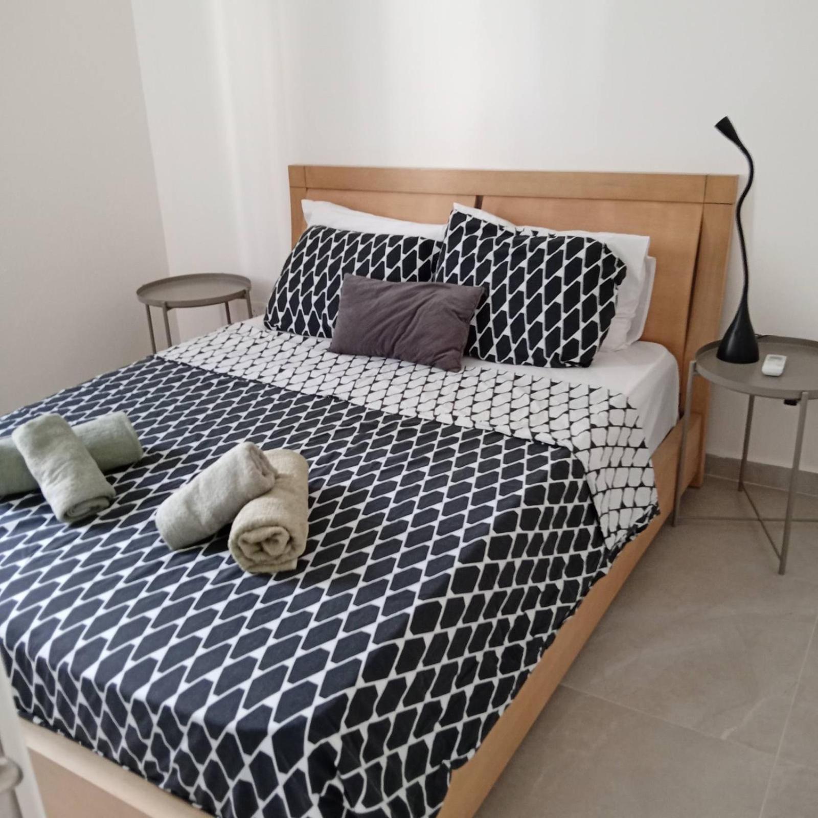 Mari House-Close To The Beach Paphos Exteriör bild